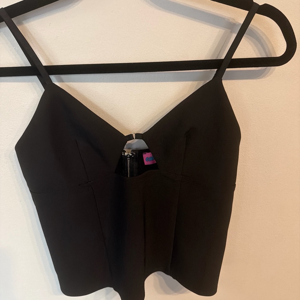 Edikted Black V-Cut Spaghetti-Strap Crop Top